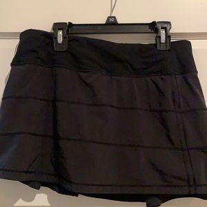 Lululemon pace rival skirt